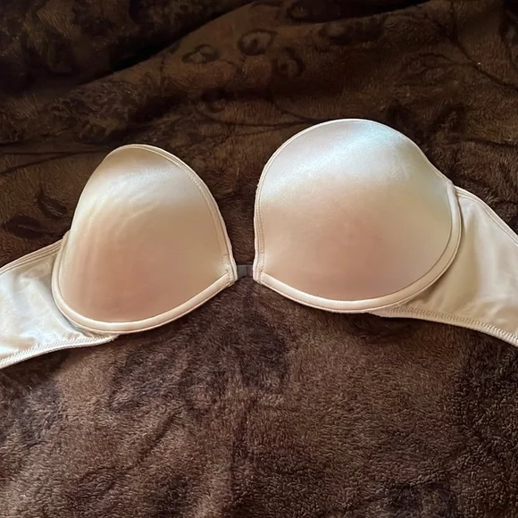 Victoria’s Secret Very Sexy Bra - Picture 1 of 11